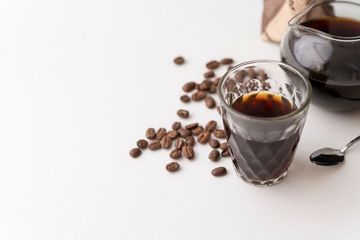 Tips konsumsi minuman kafein untuk penderita asam lambung