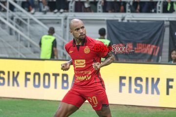 Gustavo Almeida sedang melakukan selebrasi seusai mencetak gol dalam laga pekan pertama Liga 1 2024 antara Persija Jakarta versus Barito Putera di Jakarta International Stadium (JIS), Jakarta Utara, Sabtu (10/8/2024) malam.
