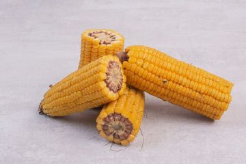 Ini 6 Manfaat yang Akan Muncul Kalau Makan Jagung Rebus di Malam Hari