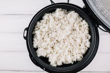 Gizi Lengkap Keluarga Sehat, Begini Cara Memasak Nasi yang Sehat