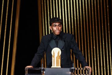 Lamine Yamal Raih Golden Boy 2024, Barcelona Makin Sah Jadi Produsen Talenta Muda Terbaik Dunia - Semua Halaman - Bolasport | Arenanews-1