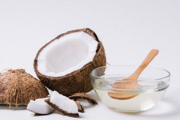 Aturan Minum Air Kelapa untuk Asam Lambung, Simak Langkah yang Tepat