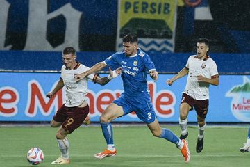 Persib Bandung mengalahkan Borneo FC dengan skor 1-0 berkat cleansheet Kevin Ray Mendoza (22/11/2024).