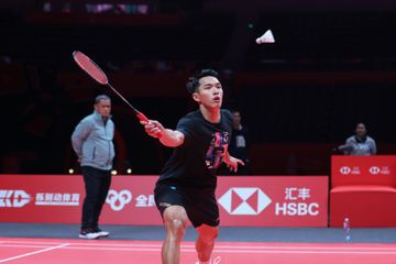 Hasil BWF World Tour Finals 2024 - 3 Kemenangan Jonatan Christie Runtuh, Shi Yu Qi Balas Lebih Menyakitkan - Semua Halaman - Bolasport | Arenanews-1