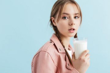 Bolehkah Minum Susu Saat Perut Kosong? Cari Tahu Dulu Penjelasannya