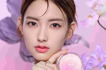 Pilihan complexion dengan hasil akhir matte sempurna dan dewy memesona.