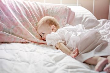 Bayi perempuan yang menawan hati.