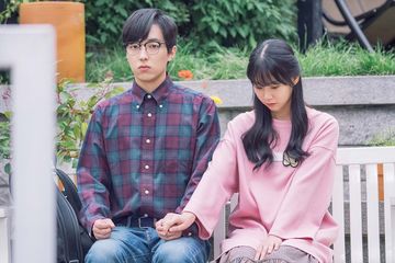 5 Bahasa Tubuh Cowok Pemalu Yang Nunjukin Kalau Dia Naksir Kita Semua Halaman Cewekbanget