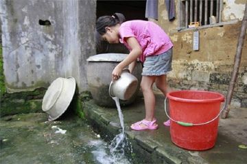 Gadis Kecil Usia 10 Tahun Jadi Orangtua Untuk Kedua Adiknya, Sang ...