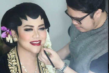 Tips Bagi Makeup Artist Pemula Agar Bisa Eksis Terkenal Di Ibu Kota Dari Bennu Sorumba Semua Halaman Grid