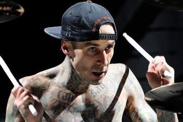 Travis Barker: Tato Adalah Catatan Perjalanan Hidup Saya - Hai