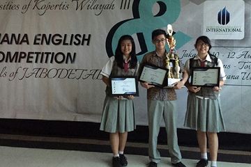 SMAK 6 Penabur Menang Kompetisi Debat Pelajar di UMB - Hai