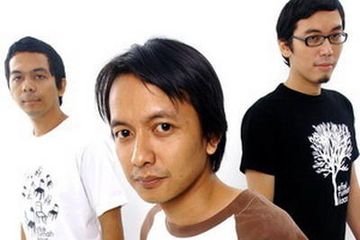 Efek Rumah Kaca Video Klip Bercerita Hai