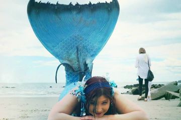 Berakting Jadi Putri Duyung Sungguhan Wanita Ini Raup Rp620