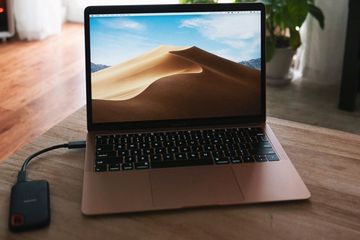 compare mac air to macbook for video edit compare mac air to macbook for video edit