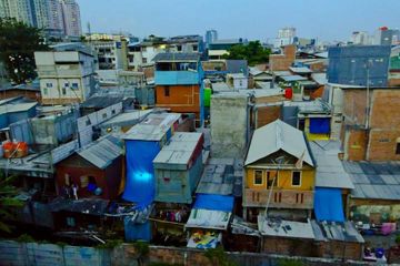 Rumah beratap asbes