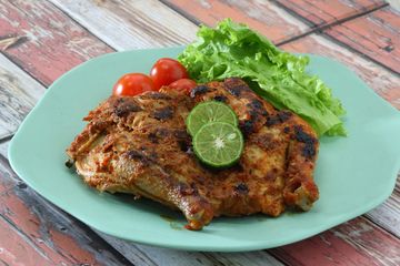 Sajian Ayam Bakar Taliwang Khas Lombok Membuat Makan Malam Semakin Meriah Sajian Sedap
