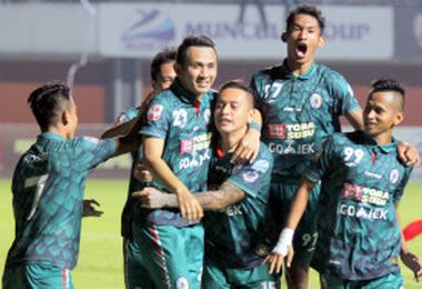 Galeri Foto Mengulas Detail Jersey Pss Sleman Hasil Karya