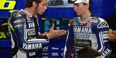 Valentino Rossi Ungkap Kisah Tembok yang Pisahkan Garasinya dengan Jorge Lorenzo karena Data