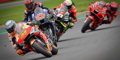 MotoGP Semakin Membosankan, Para Pembalap Alami Banyak Tekanan