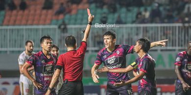 Klasemen Liga 1 2022/2023: PSM Makassar Panaskan Puncak, Persija Tersandung, Persib Bangkit