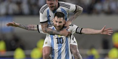 Niat Bergaya, Messi Dibilang Mirip Orang Sakit Mata