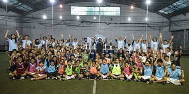 Kegiatan Sosial dan Pesta Suporter, Manchester City Tutup Acara Treble Trophy Tour