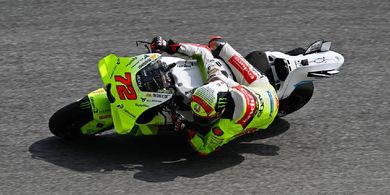 Motor Ducati Bikin Pembalap Andalan Valentino Rossi Kesulitan : Saya Masih Mencoba