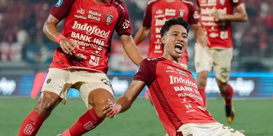 Hasil Liga 1 - Diwarnai Drama Lima Gol, Bali United Tembus Tiga Besar Usai Benamkan Persis Solo