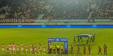 Hasil Liga 1 - PSM Dipermalukan 10 Pemain Persis, Kiper Timnas Indonesia Kantongi Kartu Merah