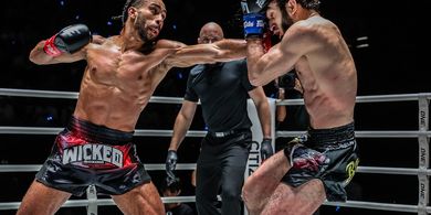 ONE Fight Night 21- Sama-sama Tak Terkalahkan Hampir Sedekade, Alexis Nicolas Pede Hadapi Regian Eersel