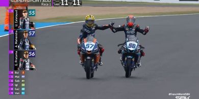 WorldSBK Prancis 2024 - Tangis Haru usai Adik-Kakak Aldi dan Galang Podium Bareng di WSSP300, Gelar Juara Makin Dekat