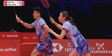 BWF World Tour Finals 2024 - Comeback Zheng/Huang Berawal Pahit, Juara Olimpiade Digulung 2 Gim Langsung