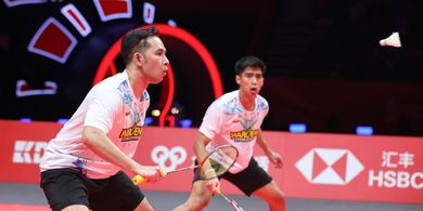 Hasil Malaysia Open 2025 - Duel Sabar/Reza Berakhir Lebih Cepat karena Kejadian Tak Terduga, Asa Indonesia Masih Menyala di Ganda Putra