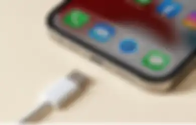 Ilustrasi iPhone 15 dengan dukungan USB-C