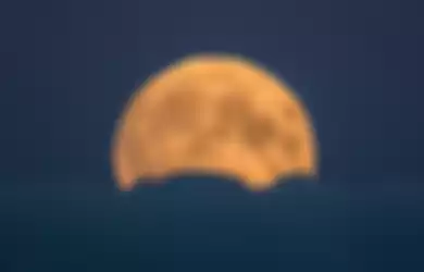 Cara memotret gerhana bulan