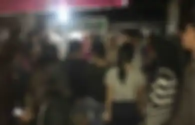 Kisah Viral Penjual Es Kepal Milo Pinggir Jalan, Omzet Sehari 5 Juta