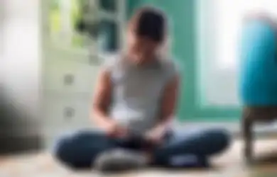 Jangan Duduk Bersila Jika Anda Tak Mau Kena Penyakit Berbahaya Ini