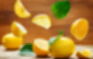 Cara 'Ajaib' Hilangkan Ketombe dan Suburkan Rambut, Cukup dengan Lemon!