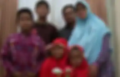 Beginilah Keseharian Puji Kuswati, Ibu yang Diduga Tega Ajak Anak-anaknya Meledakkan Bom Bunuh Diri