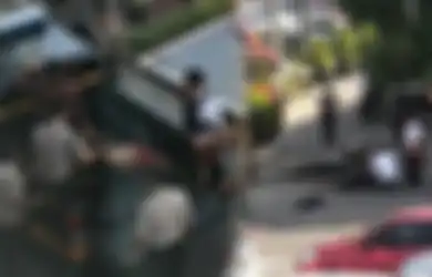 (Video) Detik-detik Penyerangan di Mapolda Riau, Terdengar Suara Tembakan