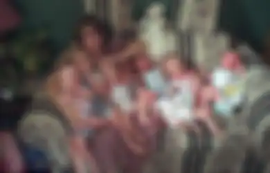 Dulu Diragukan Dapat Bertahan Hidup, Sekarang Beginilah Kehidupan Bayi Kembar Tujuh Pertama di Dunia