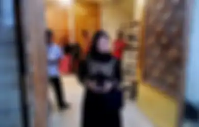 Bangun Masjid dari Jualan Ayam, Wanita Yogyakarta Ini Menangis Saat Mendengar Adzan dari Masjidnya 