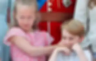 Inilah Savannah Phillips si Putri 'Nakal' Cicit Pertama Ratu Elizabeth II yang Tak Punya Gelar Kerajaan, Kok Bisa Begitu?