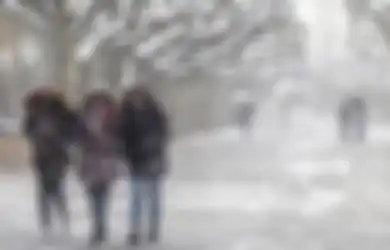 Suhu Capai -25 Derajat Celcius, Wanita Ini Pesan 30 Kamar Hotel Untuk Lebih dari 100 Tunawisma