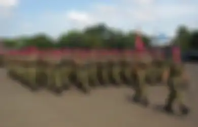 Baret TNI Diperoleh Melalui Perjuangan Mati-matian: Baret yang Miring ke Kanan atau Kiri Ternyata Ada Maknanya Lho