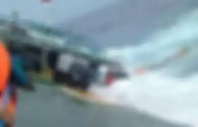 Kapal Feri KM Lestari Maju Tenggelam di Selayar, 4 Penumpang Tewas