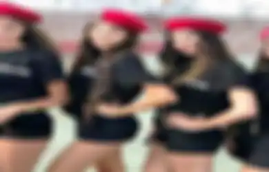 (Video) Untuk Menarik Kedatangan Turis, Walikota Kota Ini Suruh Polisi Wanita Pakai Celana Pendek