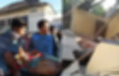 Gempa Lombok: 3 Orang Tewas, 12 Orang Luka, Puluhan Rumah Rusak
