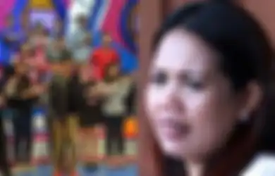 Seperti Apa Sebenarnya Bisnis Penonton Bayaran yang Membuat Elly Sugigi Dituduh Menipu Tessa Mariska?